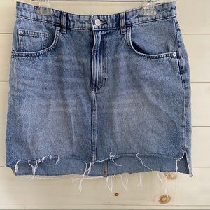 💚 h&m denim skirt